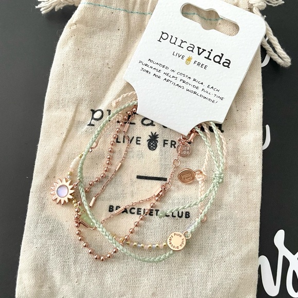 [pura vida] Soliel Stack • August 2022 Monthly Bracelet Club Pack - Picture 1 of 7